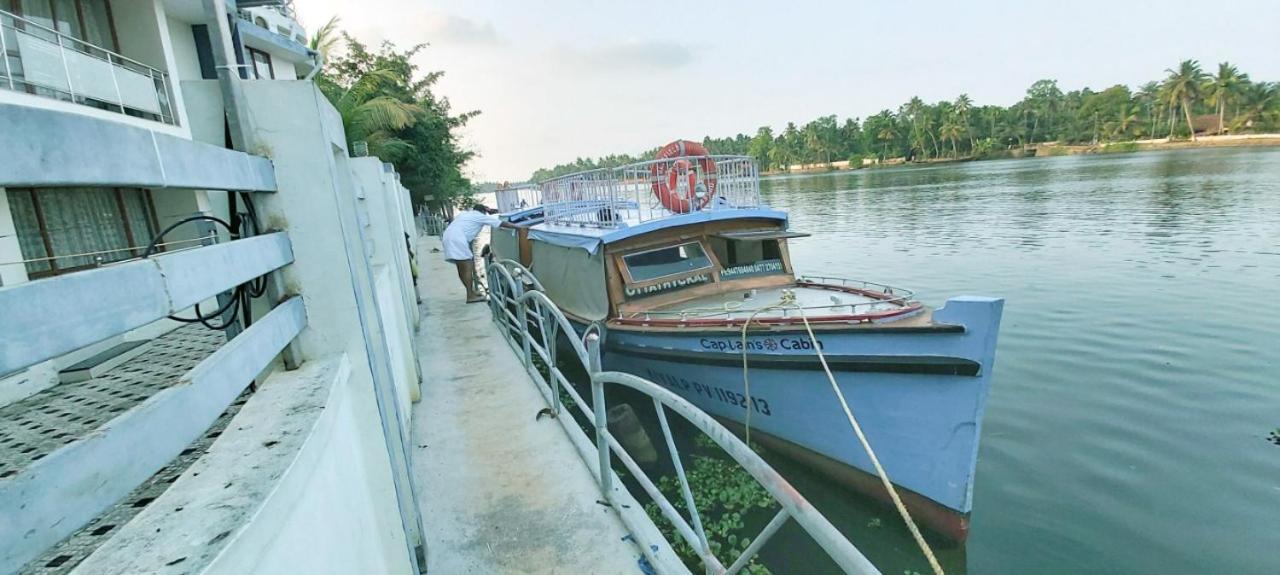 Captains Cabin Backwater Resort Alappuzha Ngoại thất bức ảnh